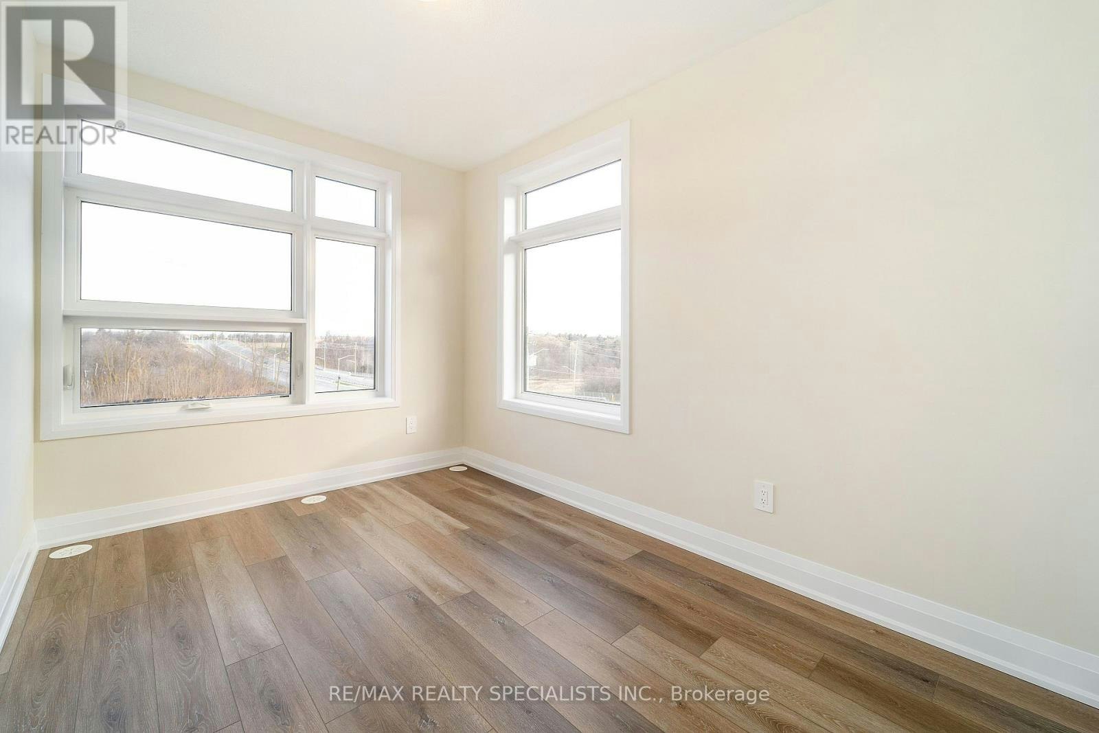 122-1577 Rose Way, Milton, ON, L9E 1N4 - 16