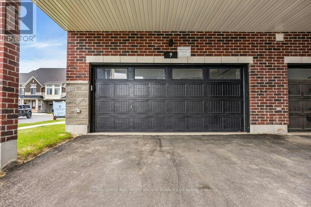 9 Crown Gate, Oakville, ON, L6M 0W8 - 38