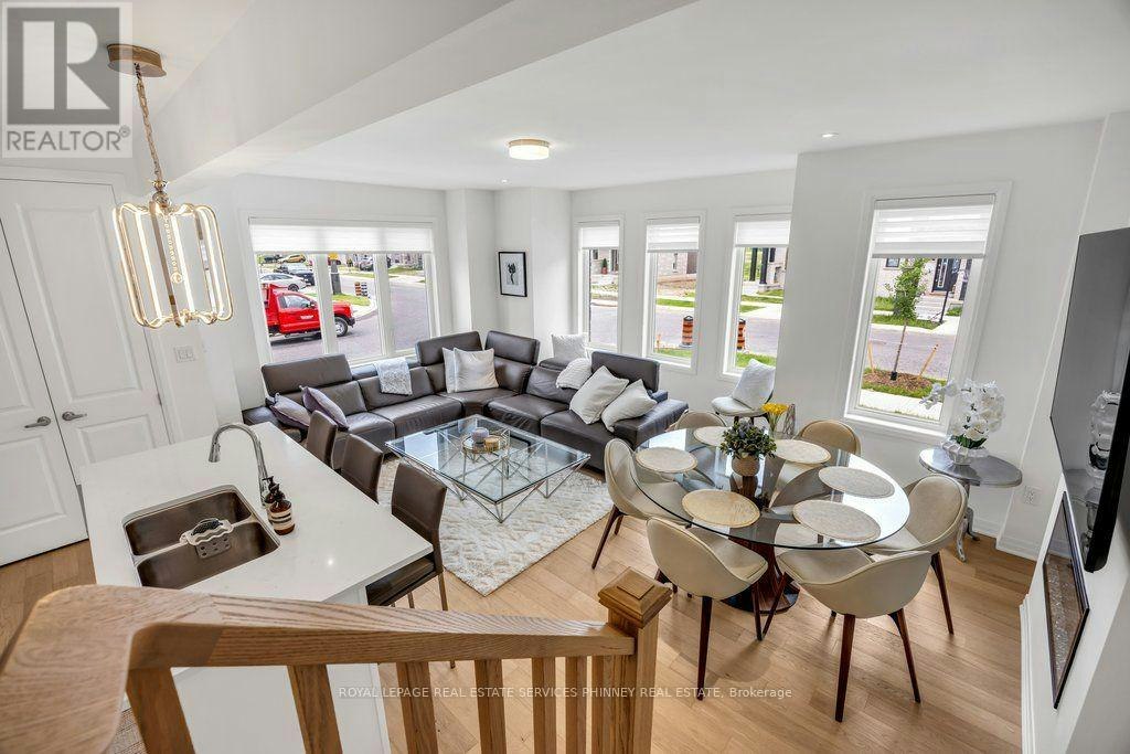 9 Crown Gate, Oakville, ON, L6M 0W8 - 11