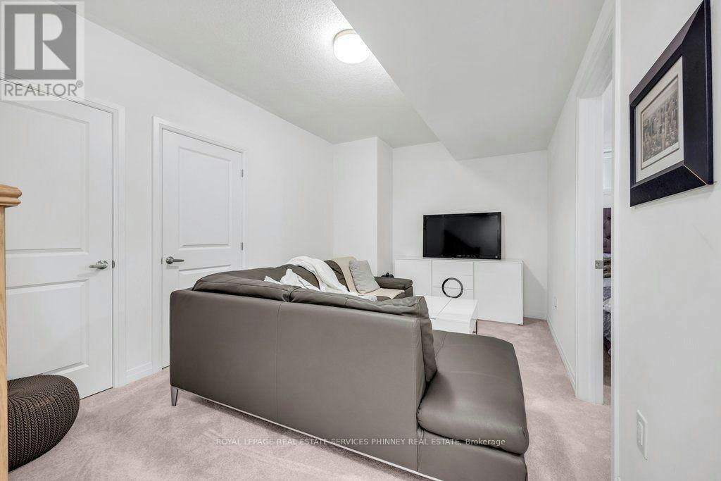 9 Crown Gate, Oakville, ON, L6M 0W8 - 35
