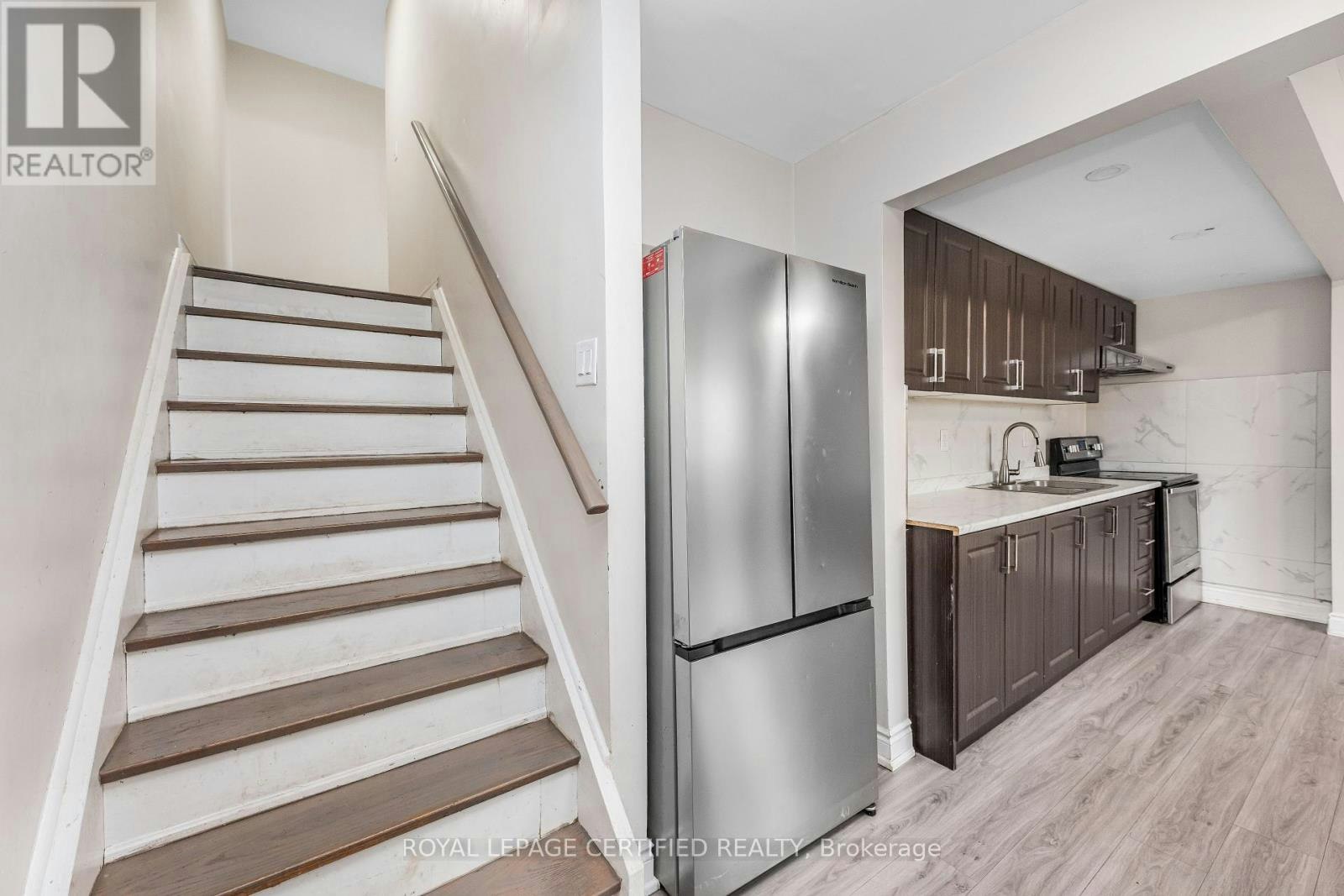 55 Pearldale Avenue, Toronto, ON, M9L 2H2 - 13