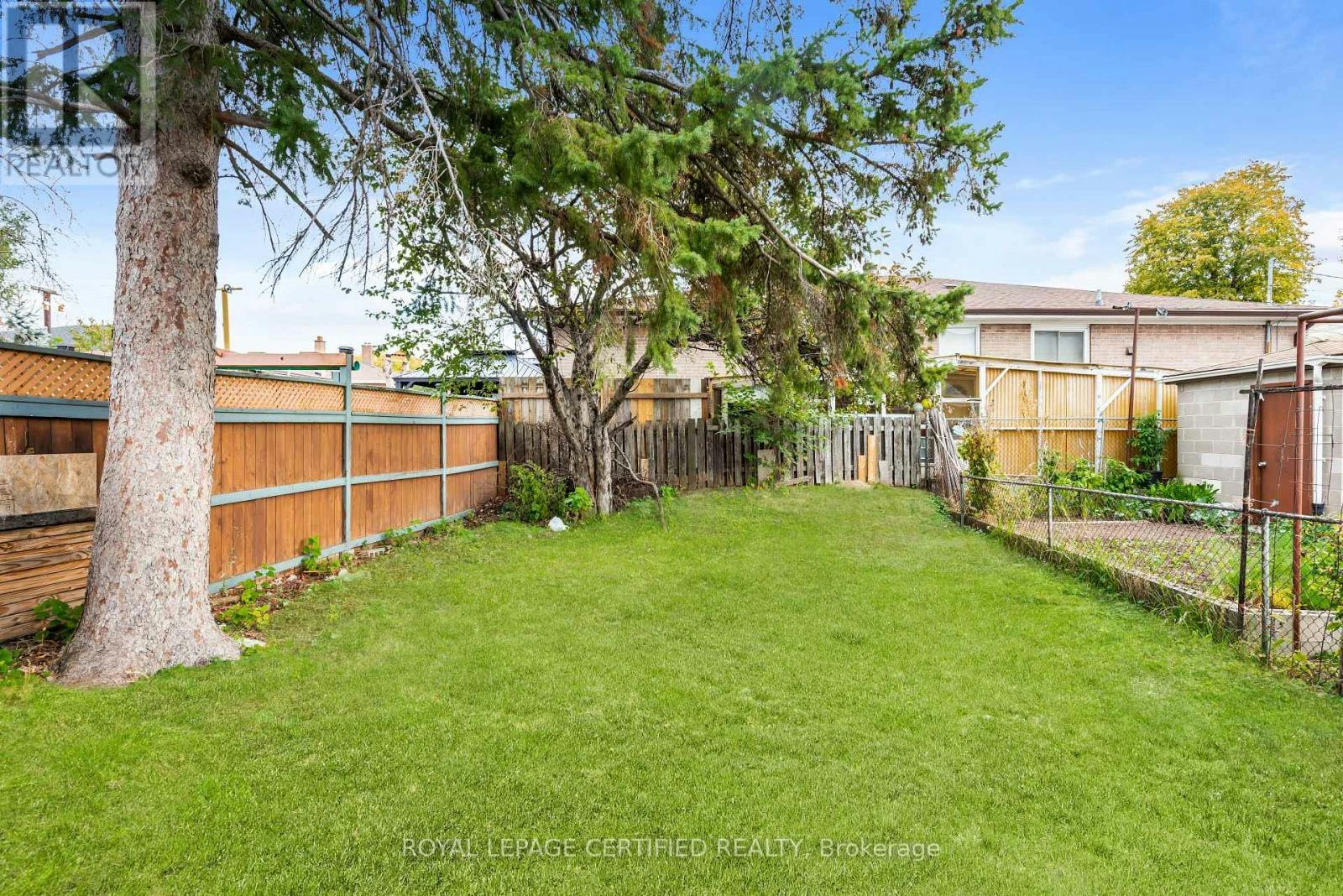 55 Pearldale Avenue, Toronto, ON, M9L 2H2 - 34