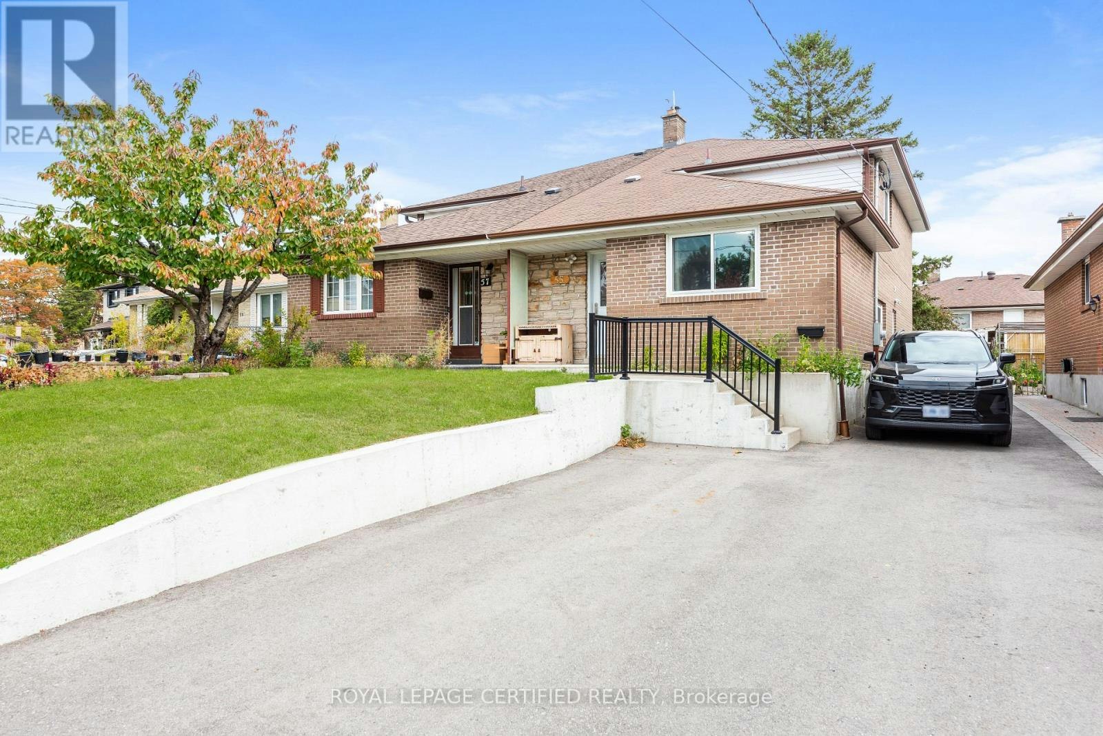 55 Pearldale Avenue, Toronto, ON, M9L 2H2 - 29