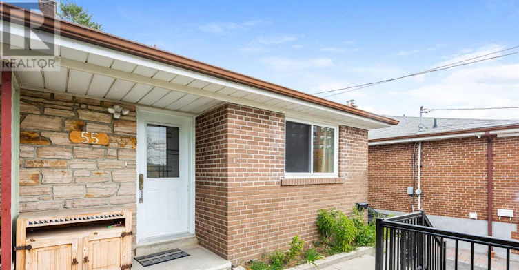 55 Pearldale Avenue, Toronto, ON, M9L 2H2 - 31