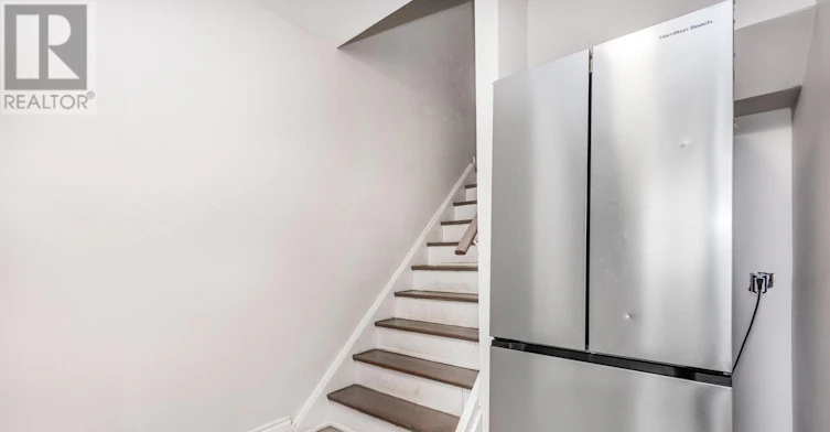 55 Pearldale Avenue, Toronto, ON, M9L 2H2 - 11