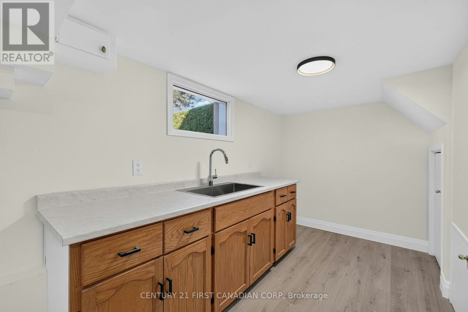 636 Wallace Street, London, ON, N5Y 3R7 - 33