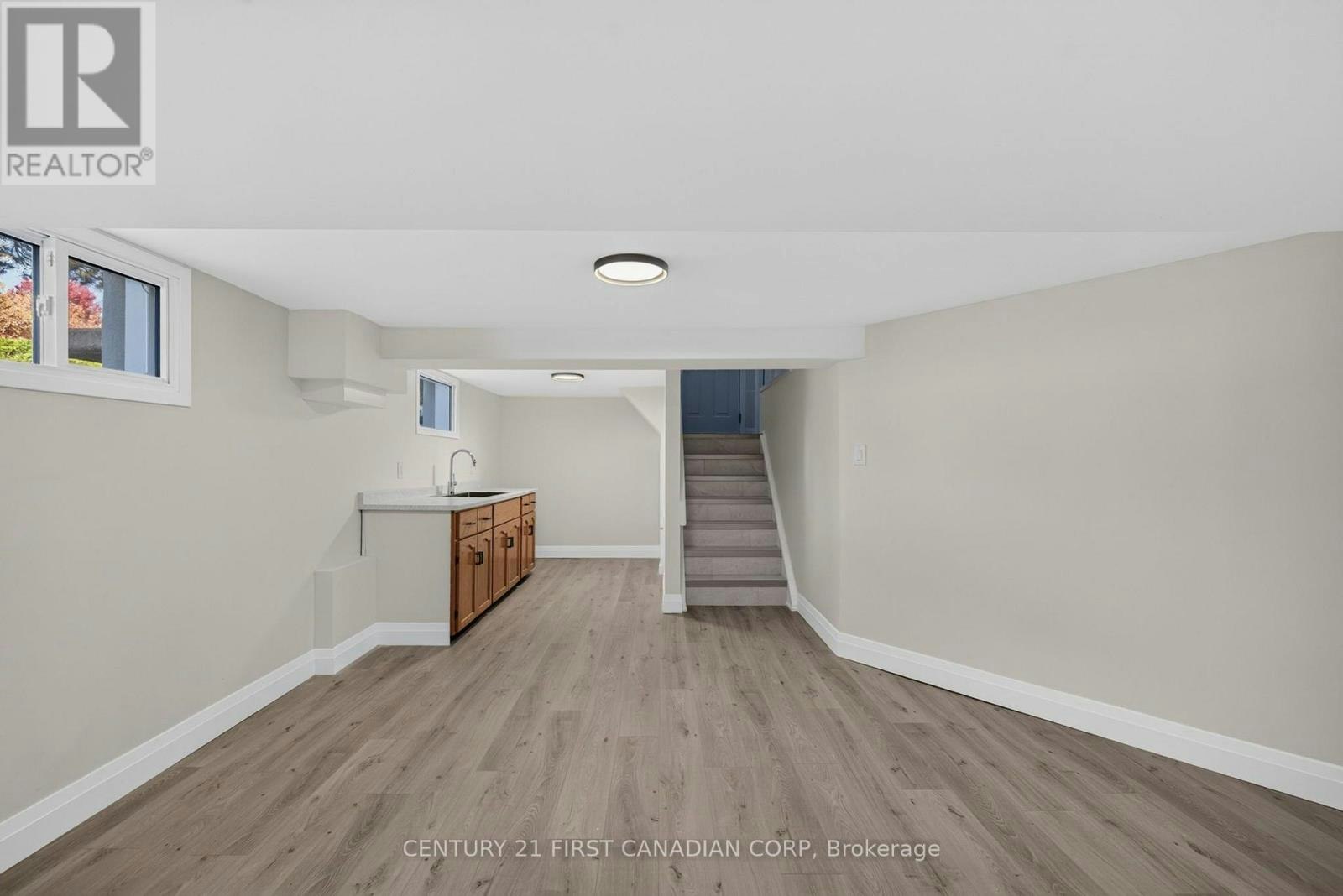 636 Wallace Street, London, ON, N5Y 3R7 - 36