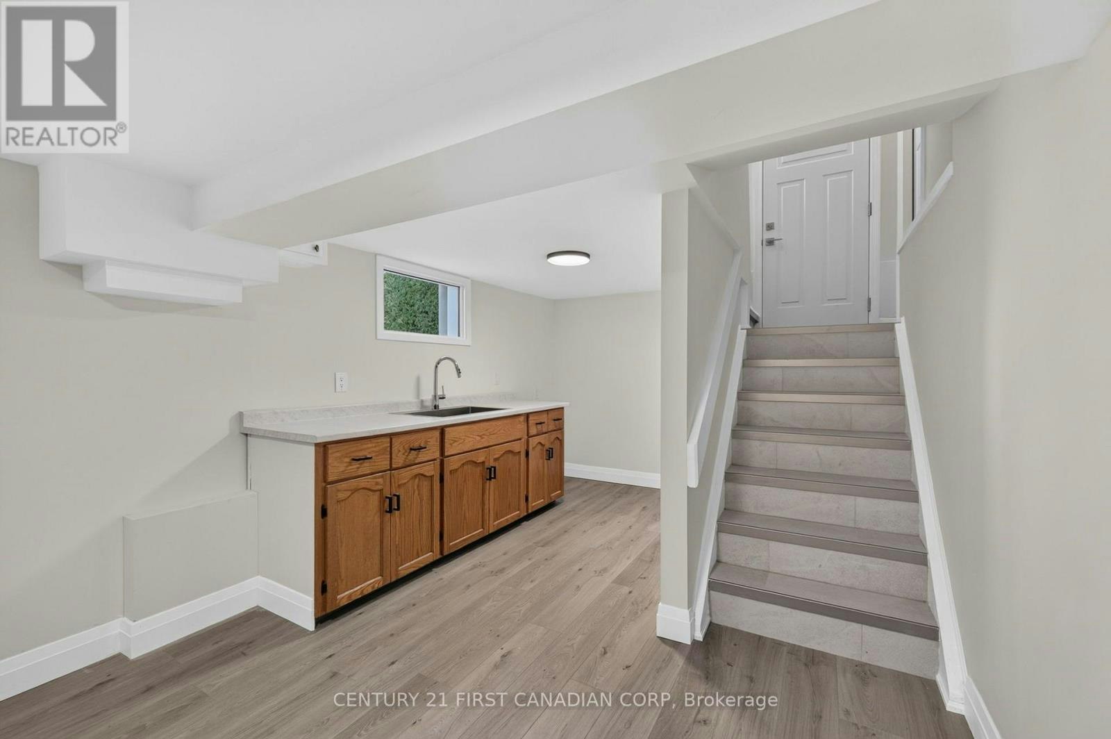 636 Wallace Street, London, ON, N5Y 3R7 - 32