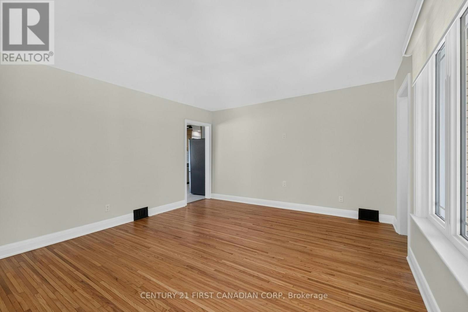 636 Wallace Street, London, ON, N5Y 3R7 - 12