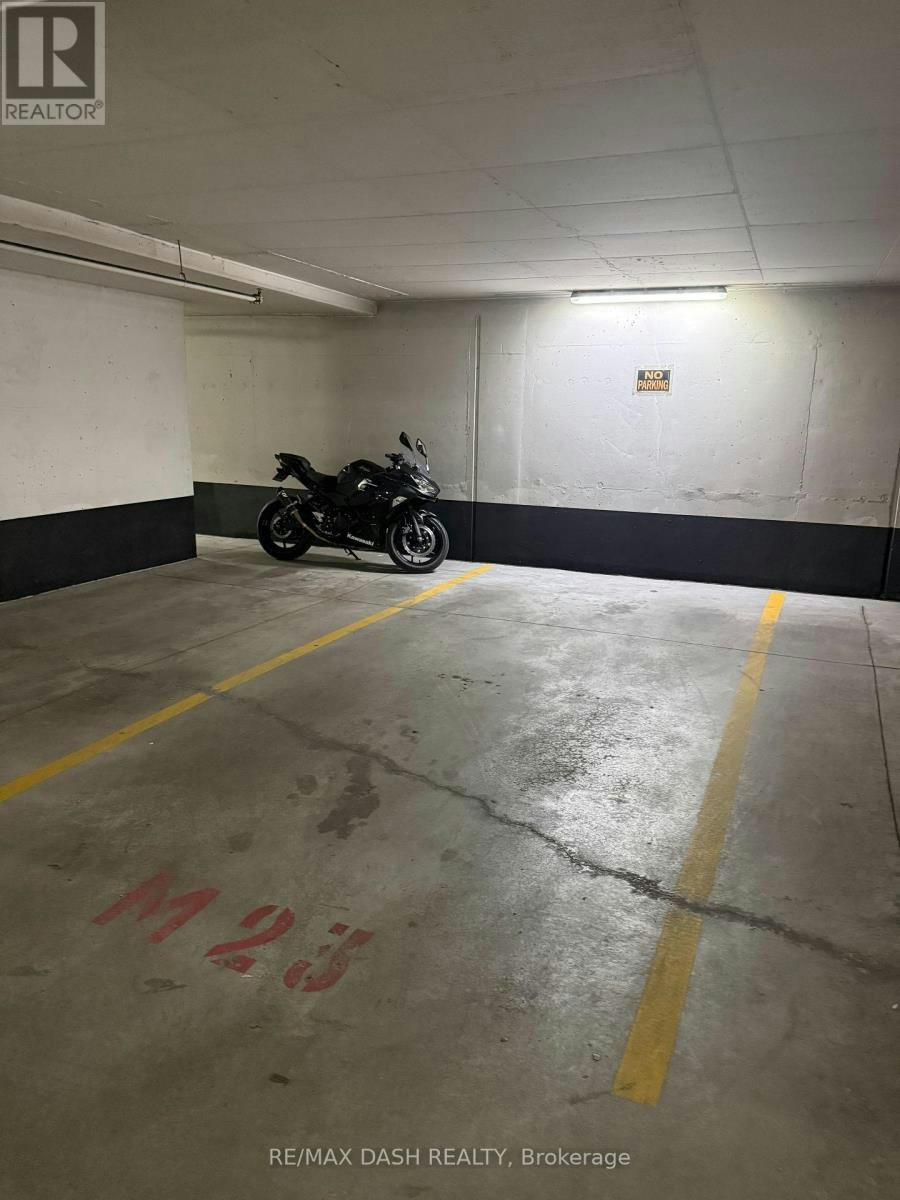 1715-25 Telegram Mews, Toronto, ON, M5V 3Z1 - 8