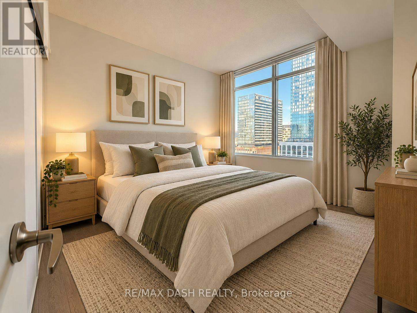 1715-25 Telegram Mews, Toronto, ON, M5V 3Z1