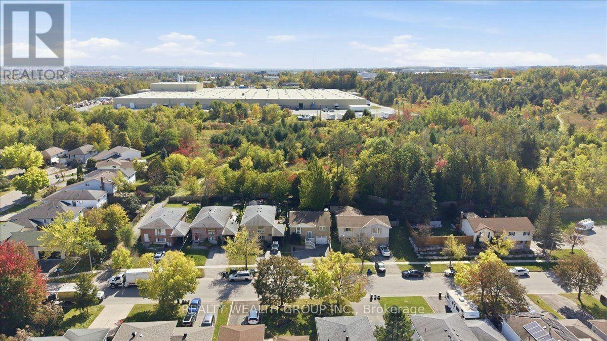 11 Bristow Court, Barrie, ON, L4N 6T1 - 47