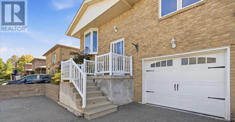 11 Bristow Court, Barrie, ON, L4N 6T1 - 3