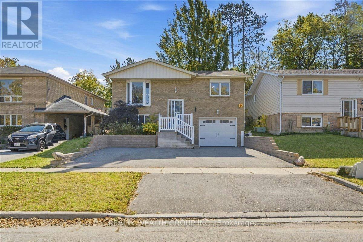 11 Bristow Court, Barrie, ON, L4N 6T1 - 2
