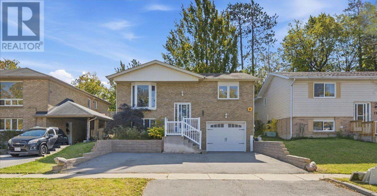 11 Bristow Court, Barrie, ON, L4N 6T1 - 2