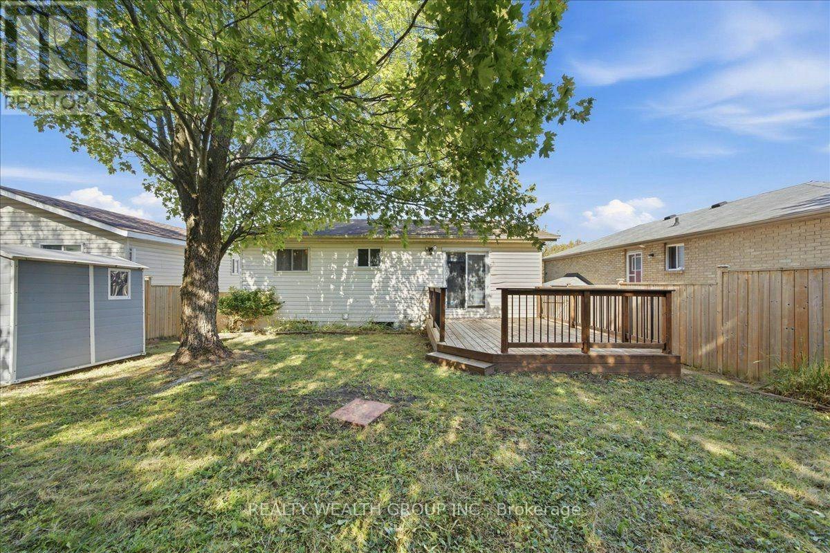 11 Bristow Court, Barrie, ON, L4N 6T1 - 40