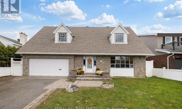 937 Dresden Crescent