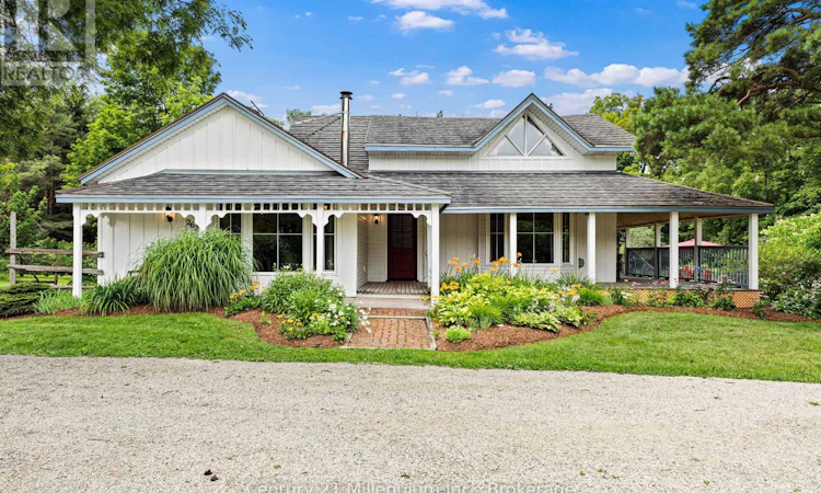 262 Batteaux Road N