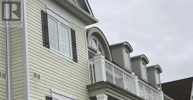 308-375 Lakebreeze Drive, Clarington, ON, L1B 0A3