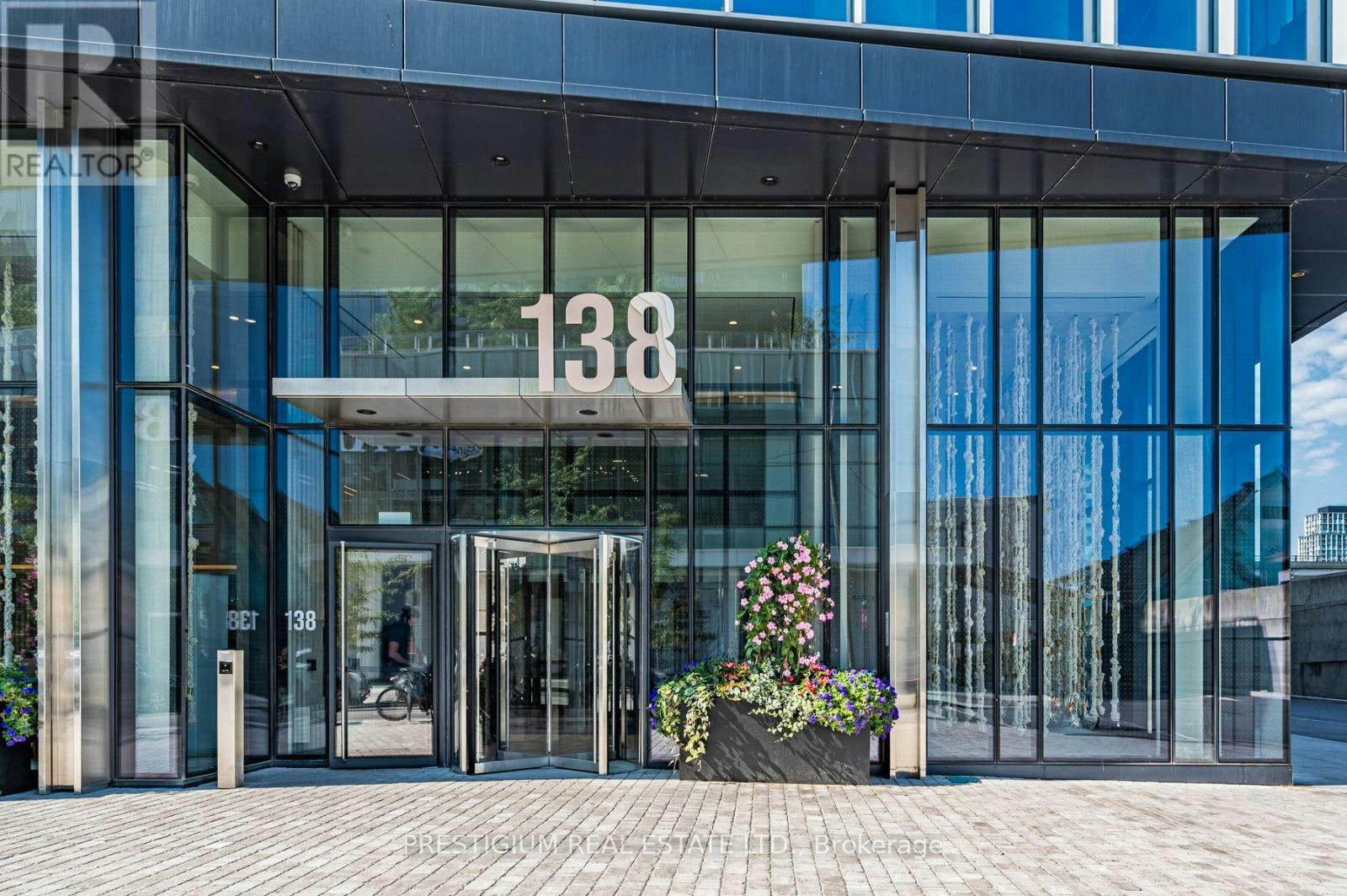 5105-138 Downes Street, Toronto, ON, M5E 0E4 - 2