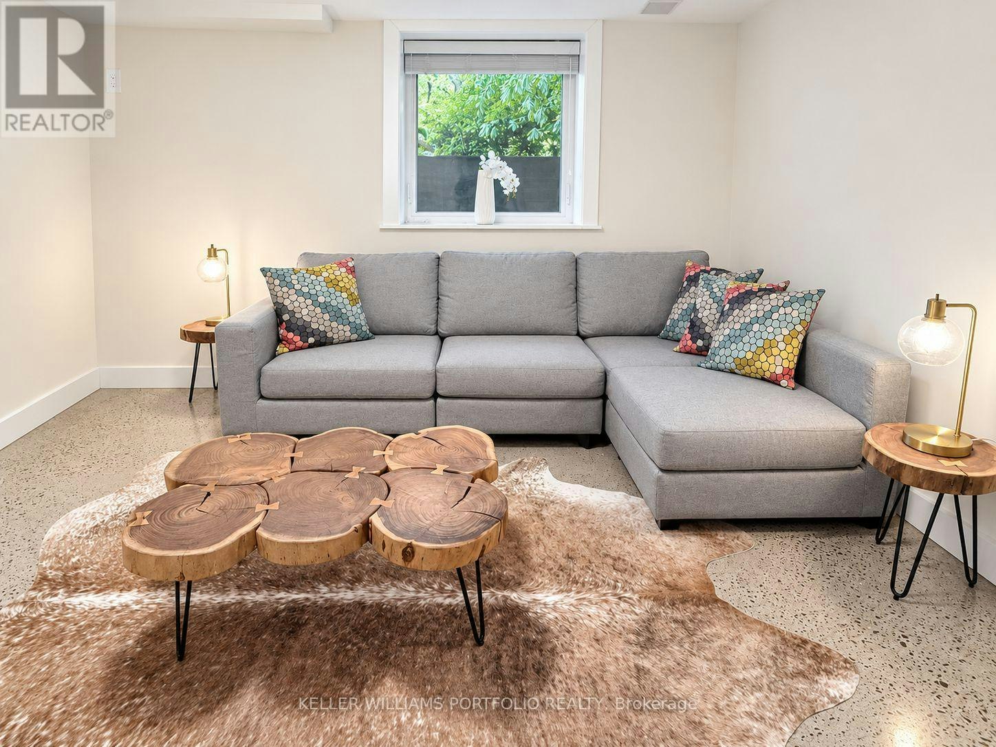 BSMT-172 High Park Avenue, Toronto, ON, M6P 2S4
