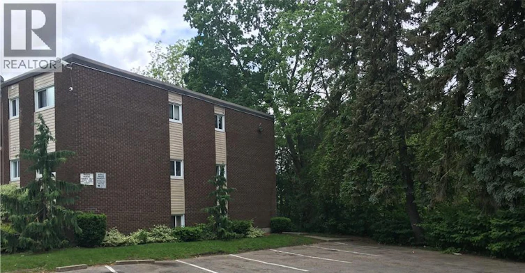 3-154 Elgin Street N, Cambridge, ON, N1R 5H8 - 3