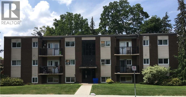 3-154 Elgin Street N, Cambridge, ON, N1R 5H8