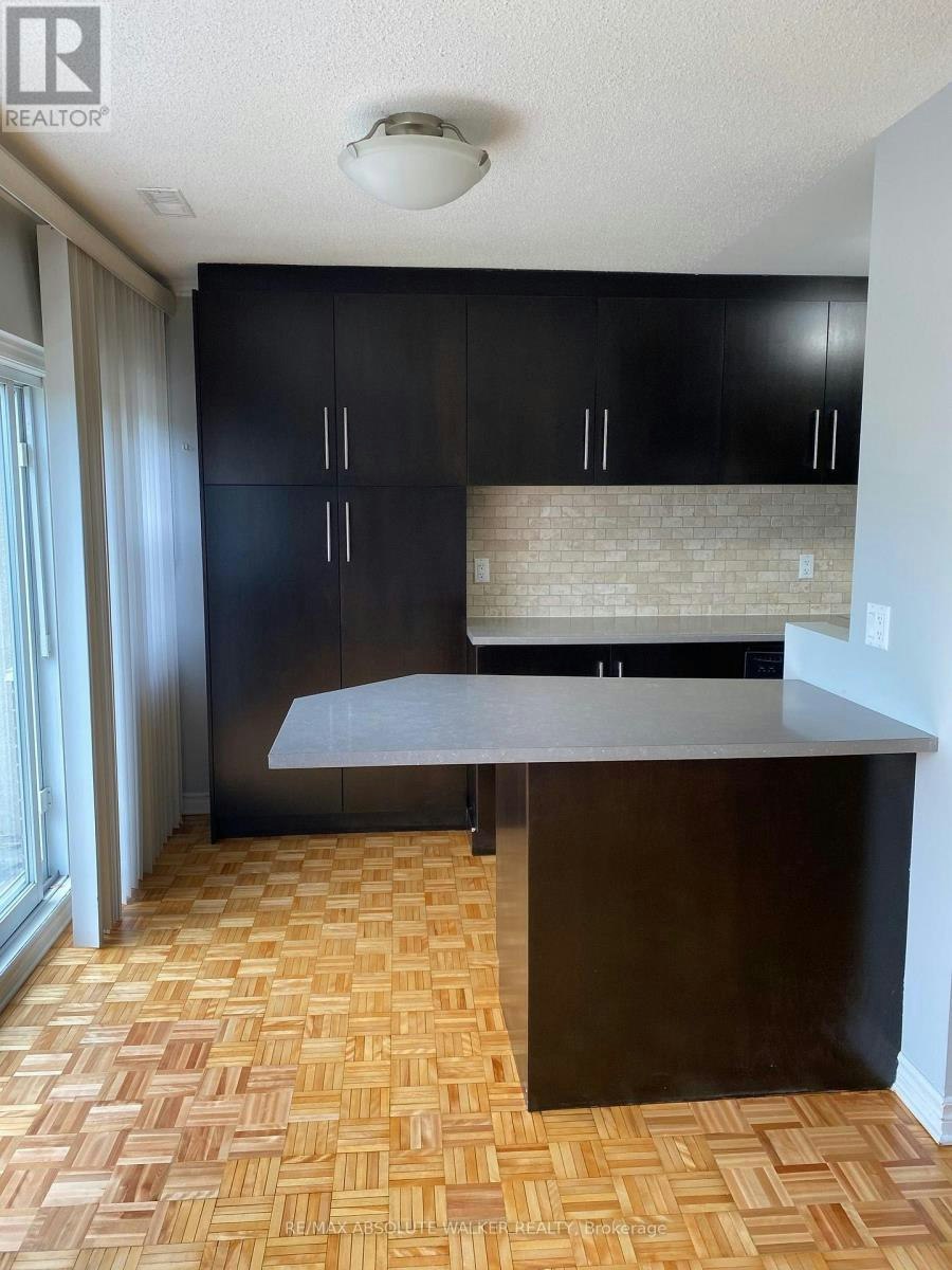 202-12 Corkstown Road, Ottawa, ON, K2H 5B3 - 5