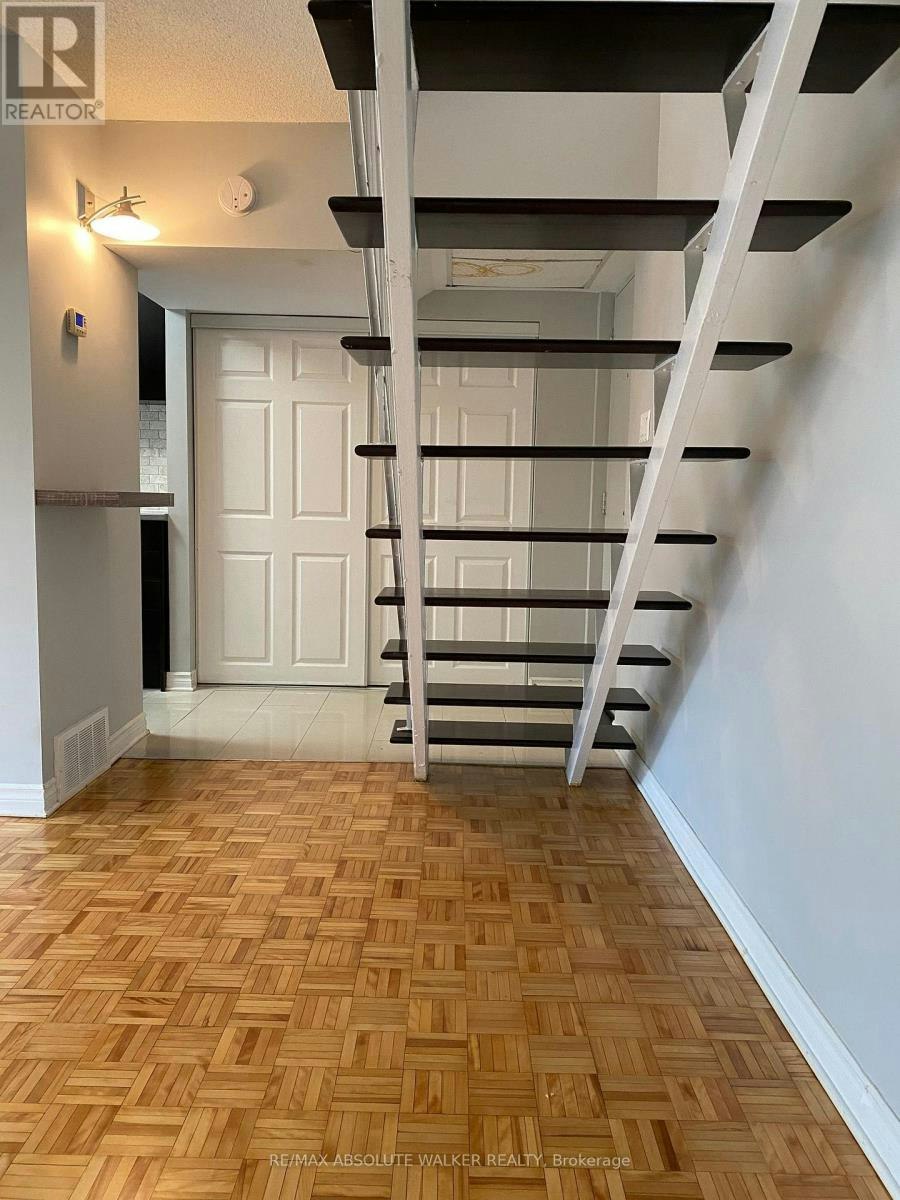 202-12 Corkstown Road, Ottawa, ON, K2H 5B3 - 11