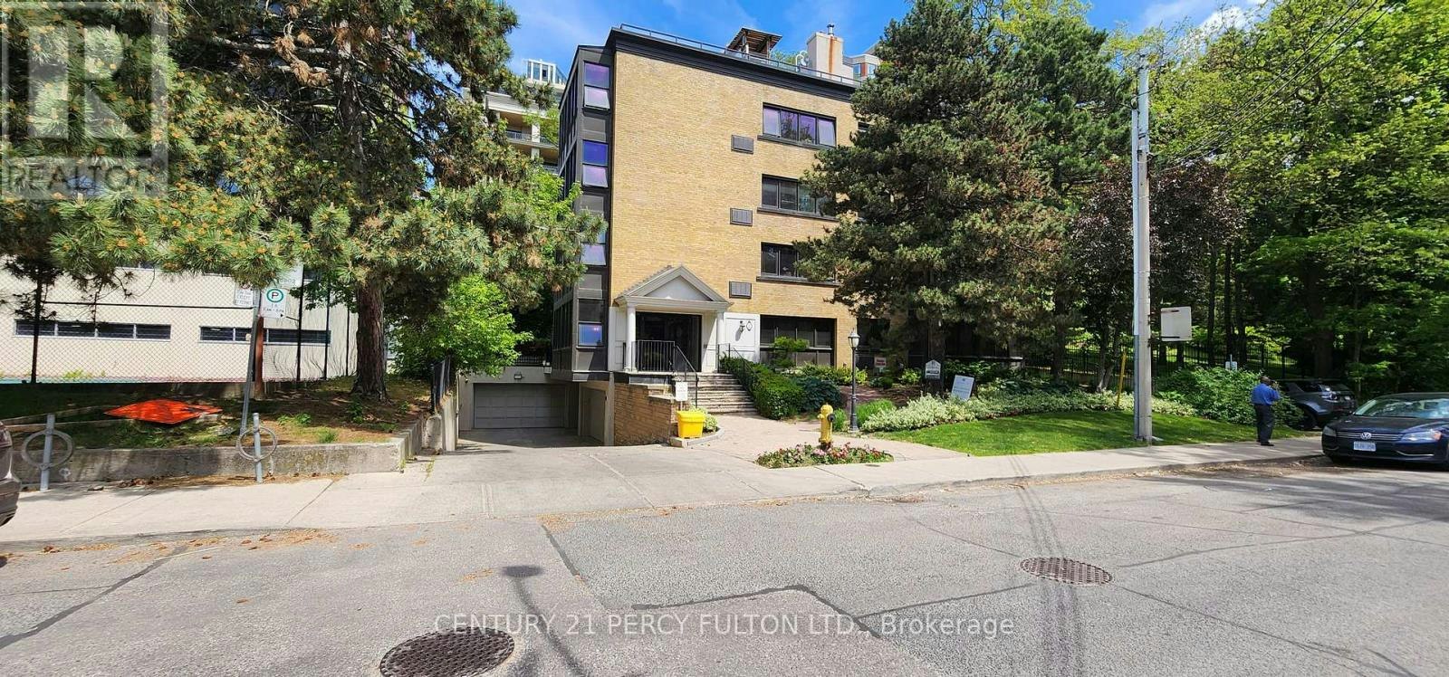 301-22 Woodlawn Avenue E, Toronto, ON, M4T 1E3