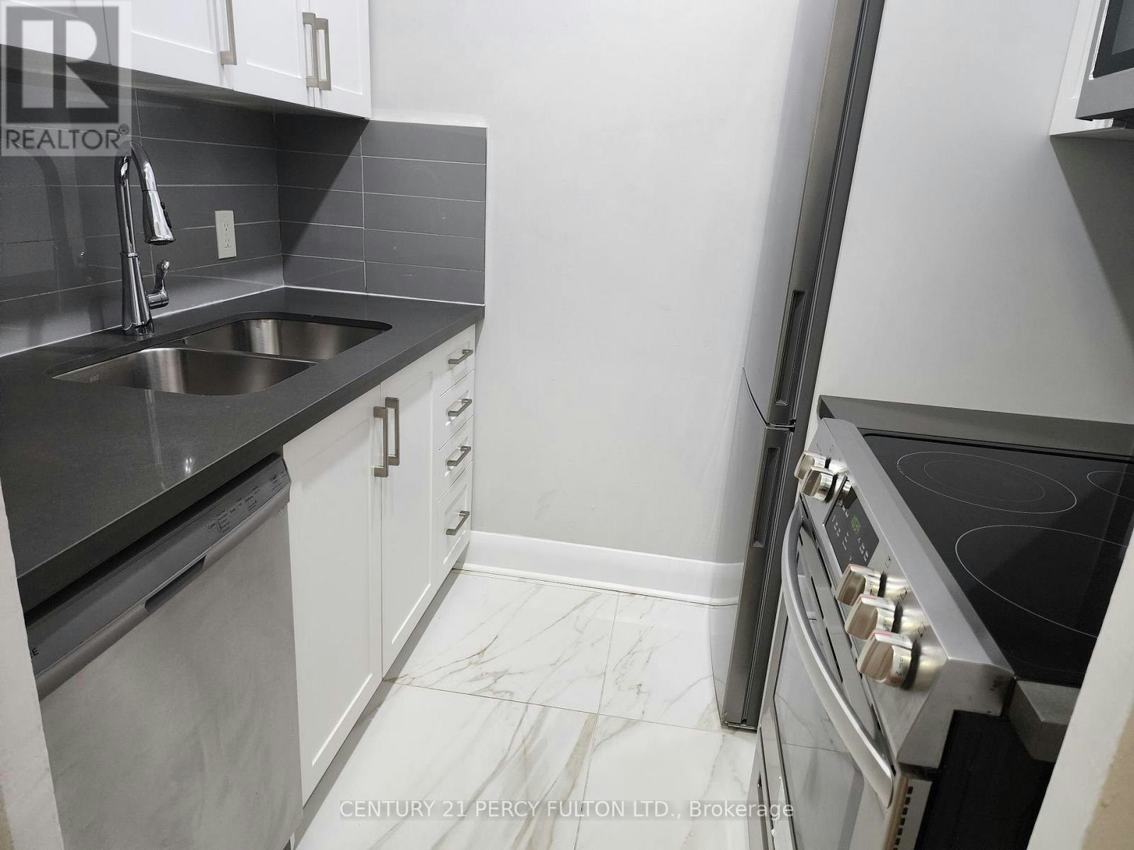 102-837 Roselawn Avenue, Toronto, ON, M6B 1B5 - 5