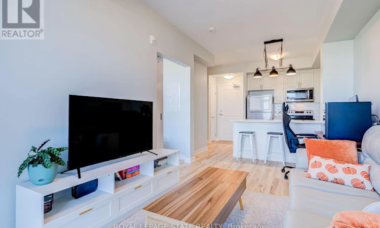 412-5055 Greenlane Road
