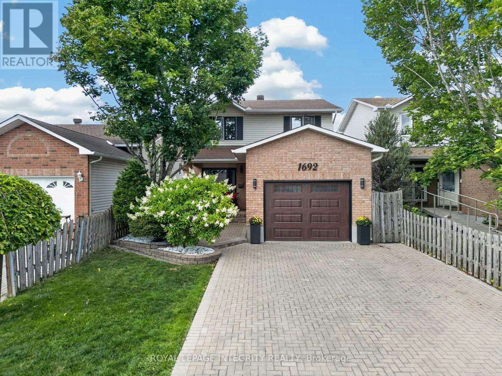 1692 Toulouse Crescent, Ottawa, ON, K1C 6K3
