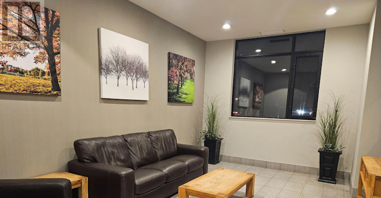 309-808 Bronson Avenue, Ottawa, ON, K1S 5A4 - 7
