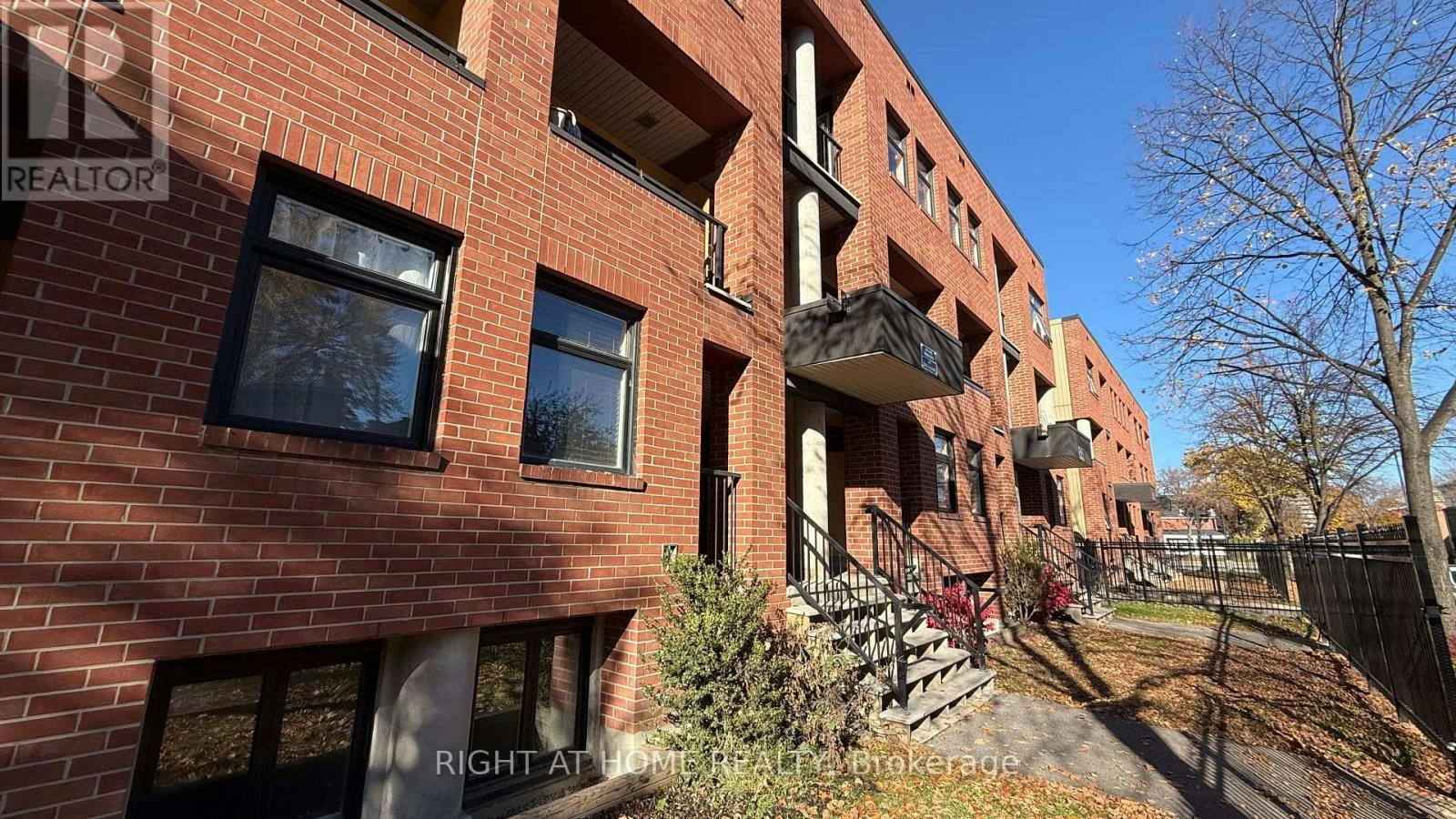 225 Clarence Street, Ottawa, ON, K1N 5P9