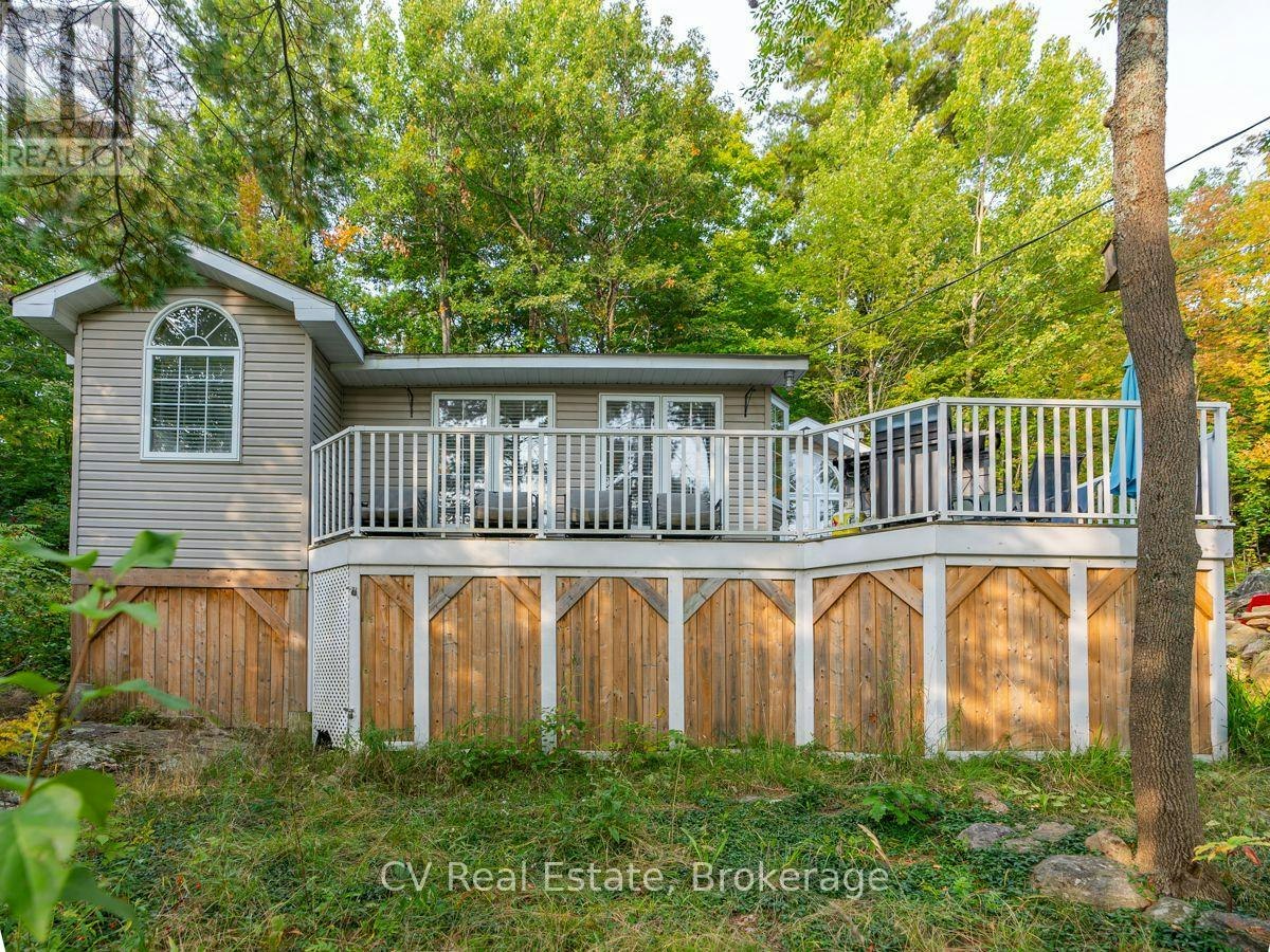 1356-1357 Peninsula Road, Muskoka Lakes, ON, P0B 1J0