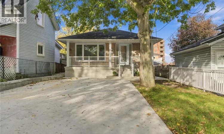 16 Elm Avenue