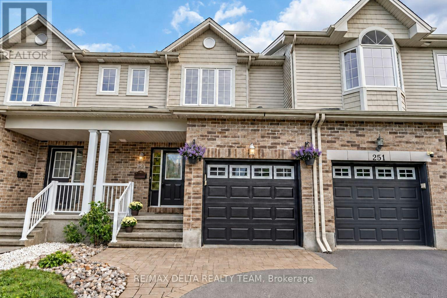 253 Cityview Crescent, Ottawa, ON, K4A 0T9