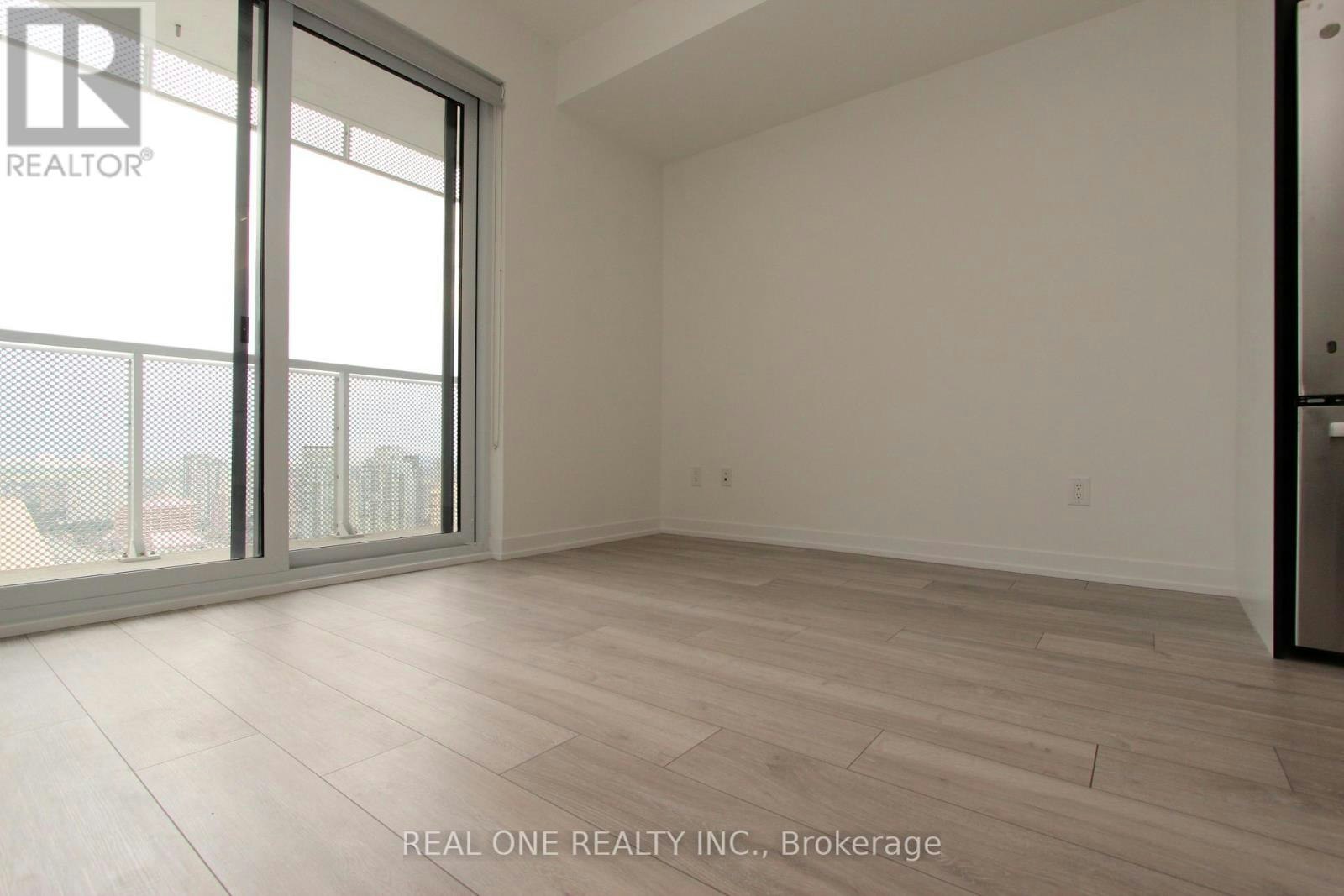 3807-4065 Confederation Parkway, Mississauga, ON, L5B 0L4 - 4