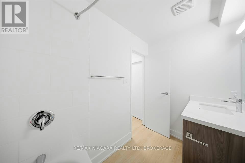 301-25 Downes Avenue, Prince Edward County, ON, K0K 2T0 - 6
