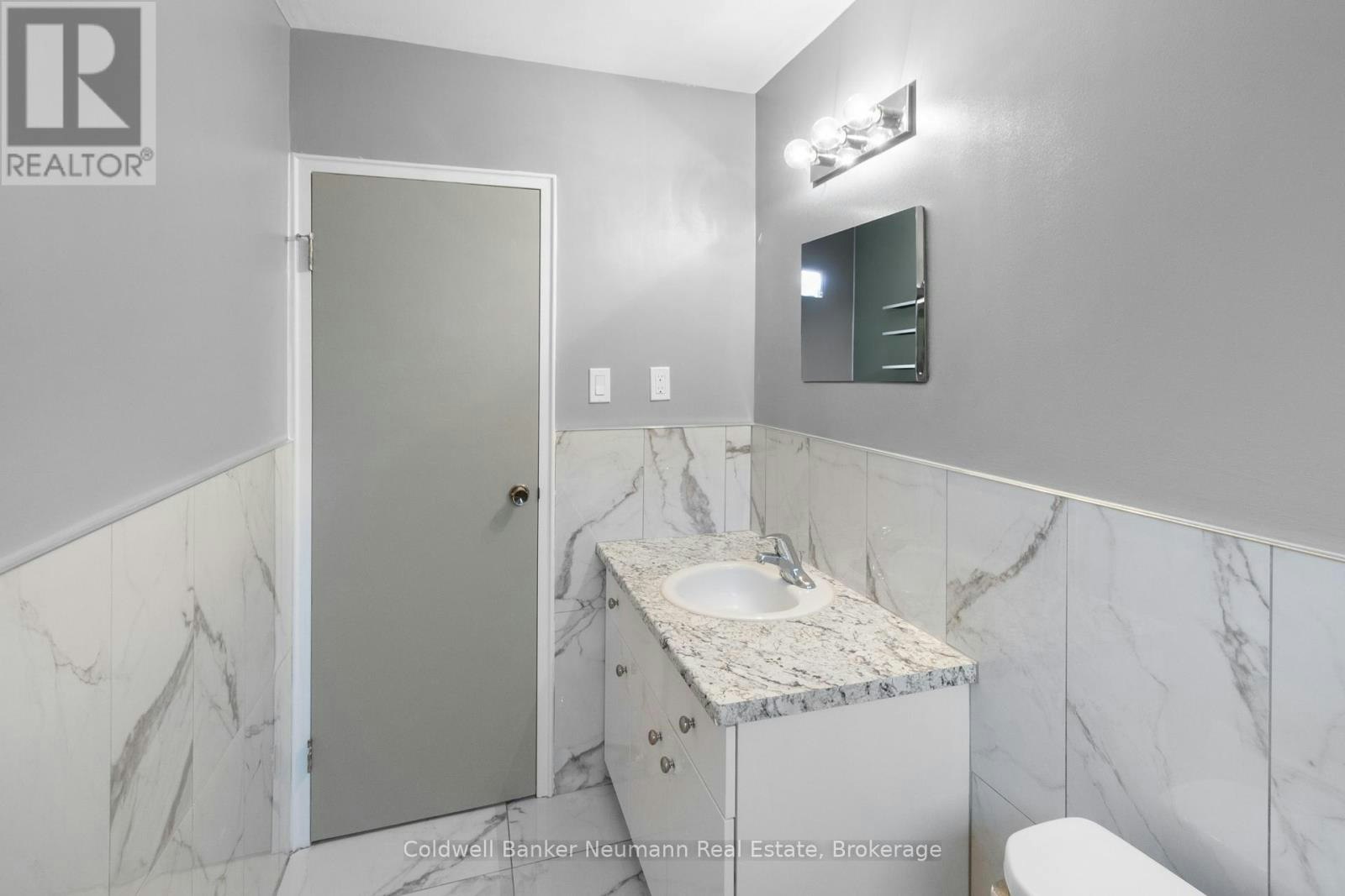 3-8 Delaware Avenue, Guelph, ON, N1E 3V4 - 3