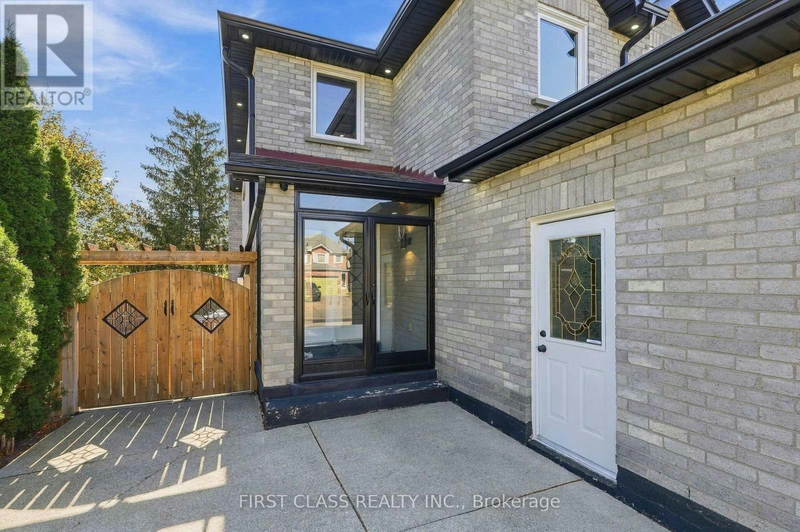 91 Cheviot Crescent, Brampton, ON, L6Z 4G6 - 2