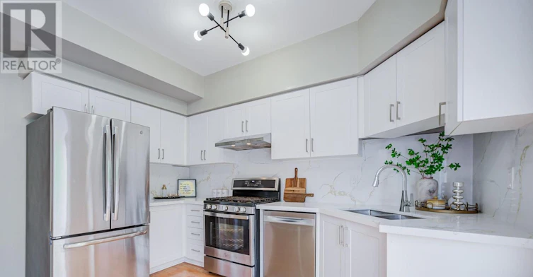 272-23 Observatory Lane, Richmond Hill, ON, L4C 0M7 - 4