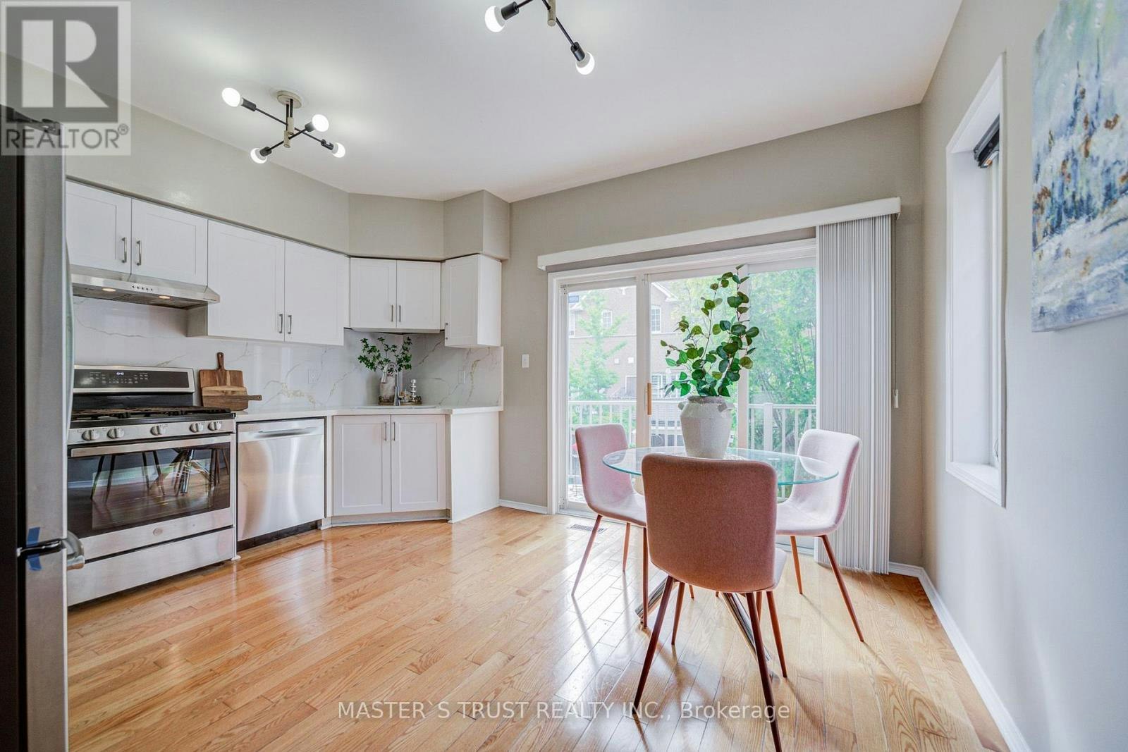 272-23 Observatory Lane, Richmond Hill, ON, L4C 0M7 - 8