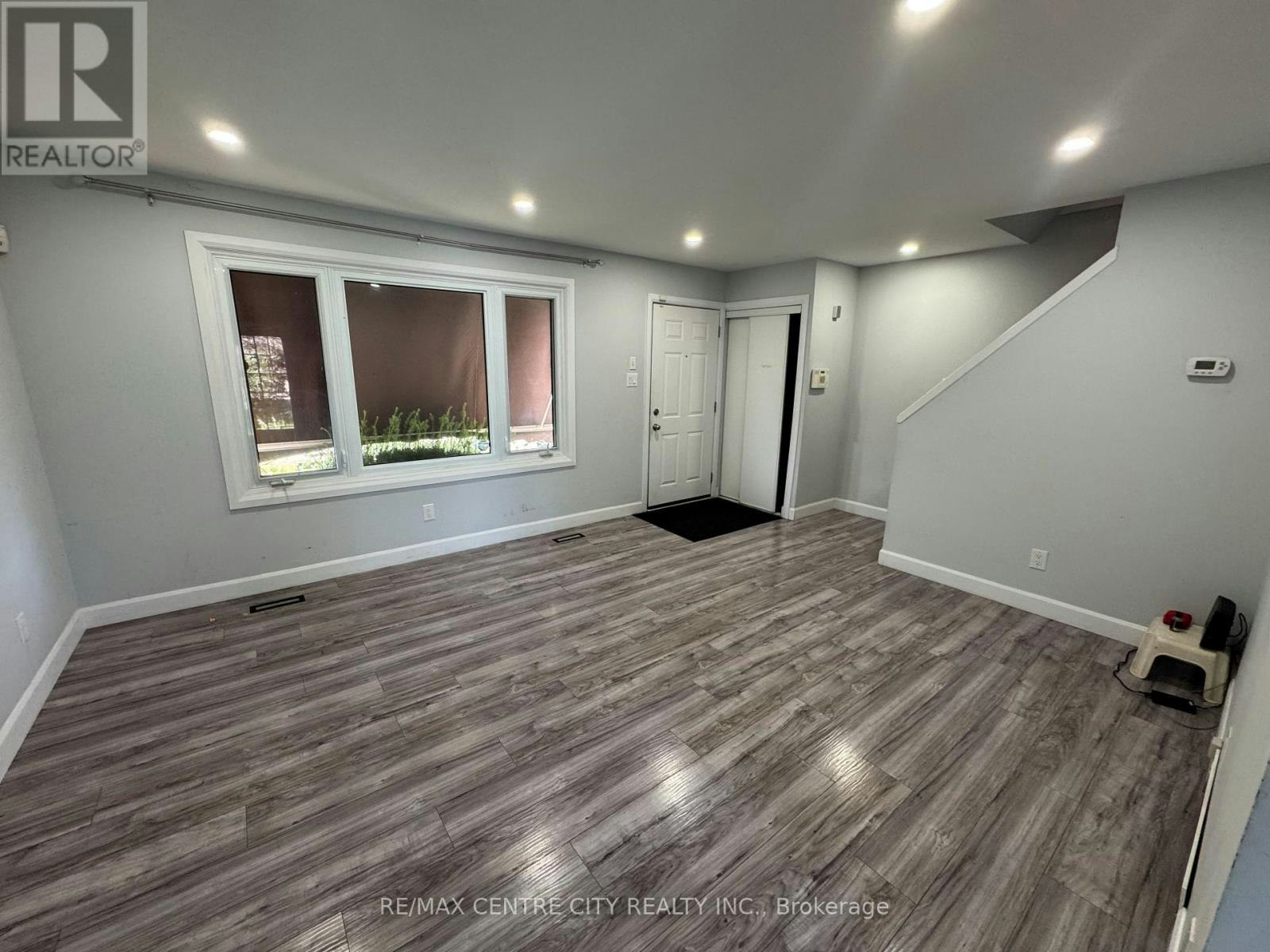 870 Wellingsboro Road, London, ON, N6E 1Y5 - 7