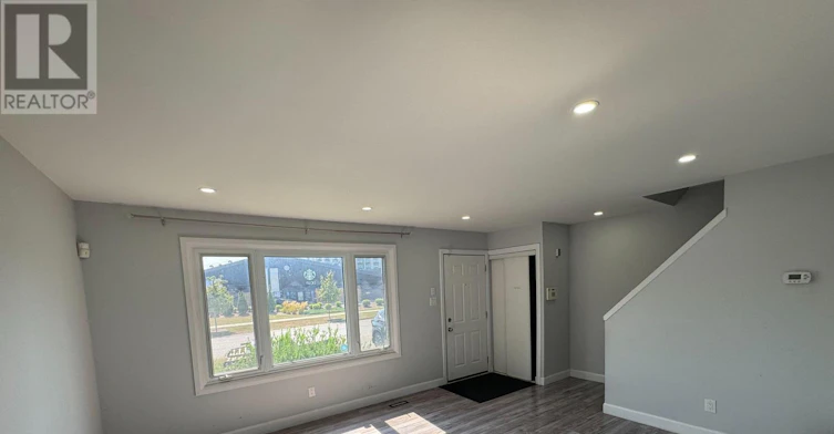 870 Wellingsboro Road, London, ON, N6E 1Y5 - 4