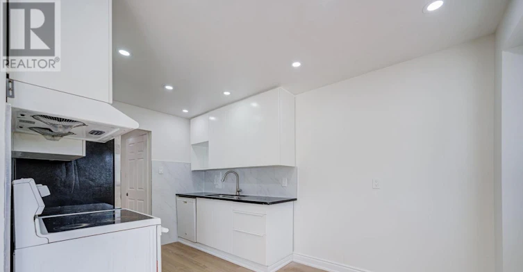4066 Wycliffe Way, Mississauga, ON, L5C 3S1 - 11