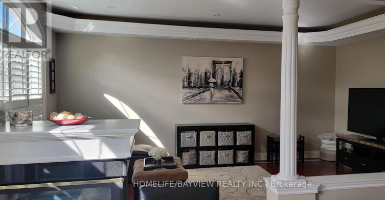 22 Royal Ridge Crescent, Vaughan, ON, L6A 2T1 - 5
