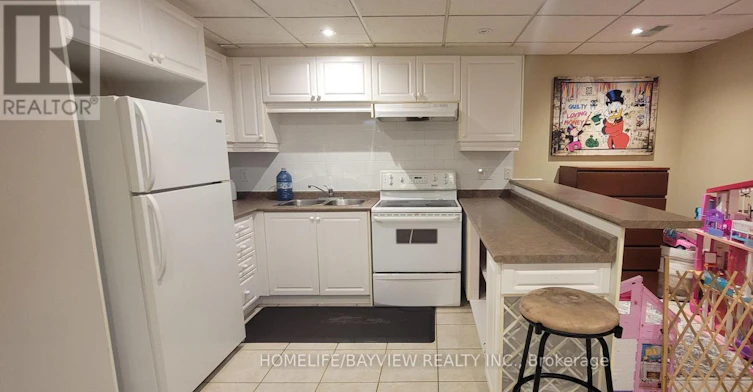 22 Royal Ridge Crescent, Vaughan, ON, L6A 2T1 - 13