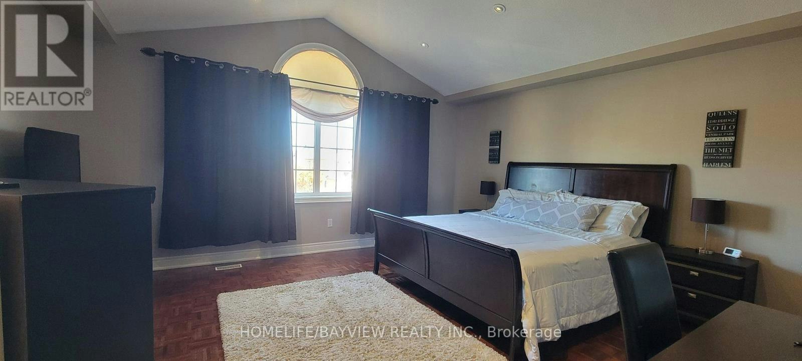 22 Royal Ridge Crescent, Vaughan, ON, L6A 2T1 - 7